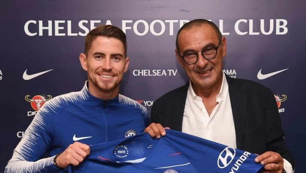 chelsea-sarri-jorginho.jpg