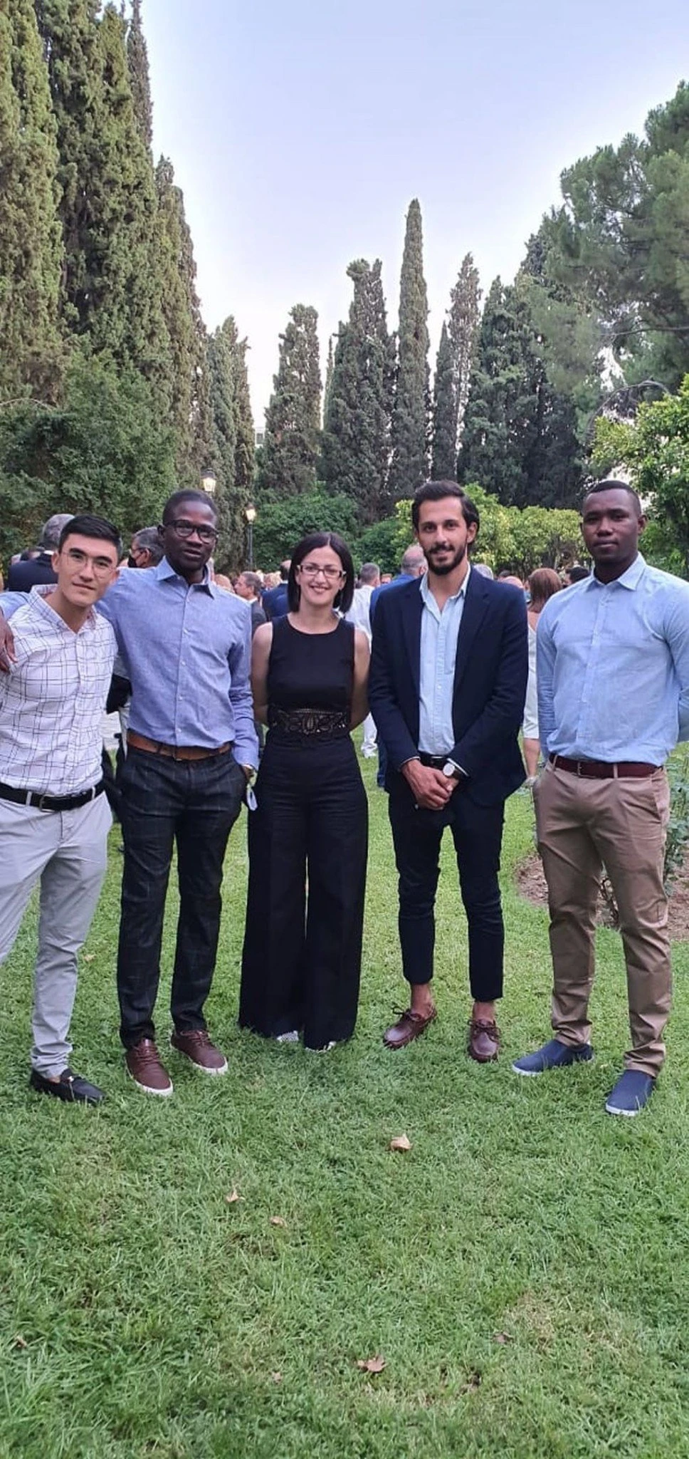 Φωτογραφίες από την εκδήλωση για την επέτειο αποκατάστασης της Δημοκρατίας το καλοκαίρι στο Προεδρικό Μέγαρο, στην οποία είχαν προσκληθεί να πάρουν μέρος