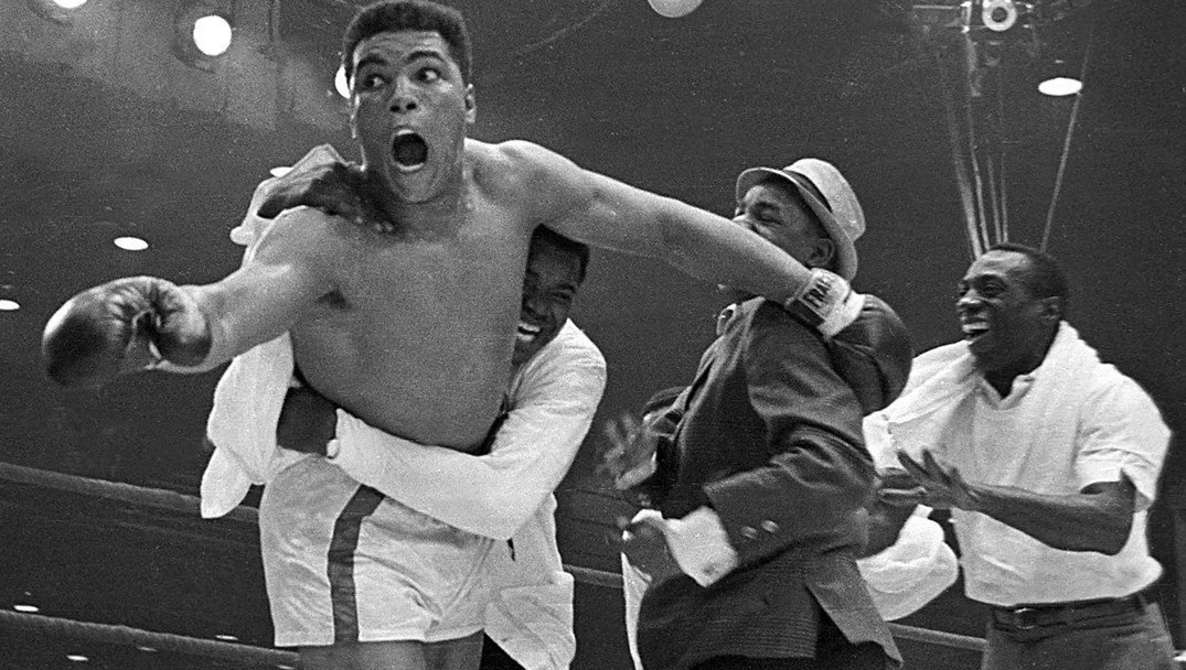 muhammad-ali-1974.jpg