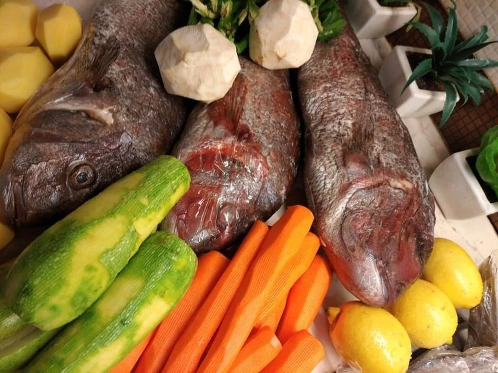 Τρόφιμα από την Εθελοντική Διακονία Αστέγων