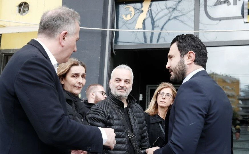 alkis2.jpg alkis2.jpg