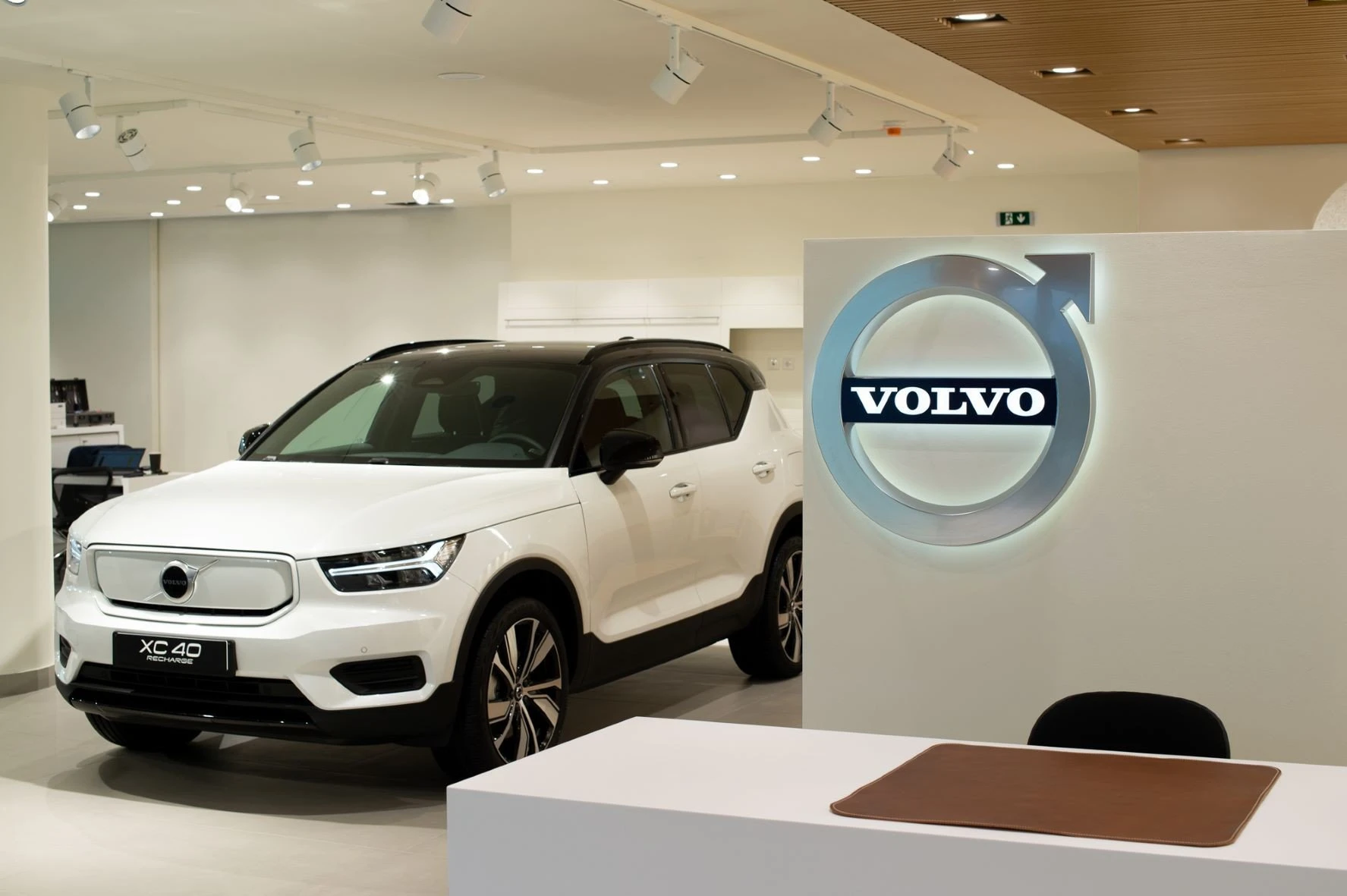volvo-papadopoulos-5.jpg