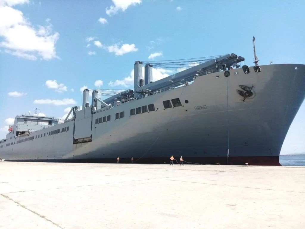 usns-mendonca-alexandroupoli-ploio2.jpg