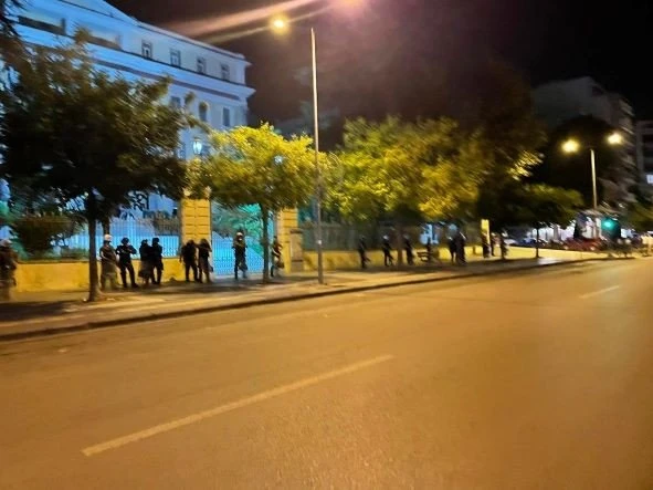 poreia-foitites2.jpg poreia-foitites2.jpg