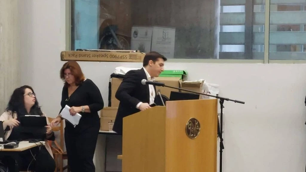 Ο κ. Μπαρμπούνης