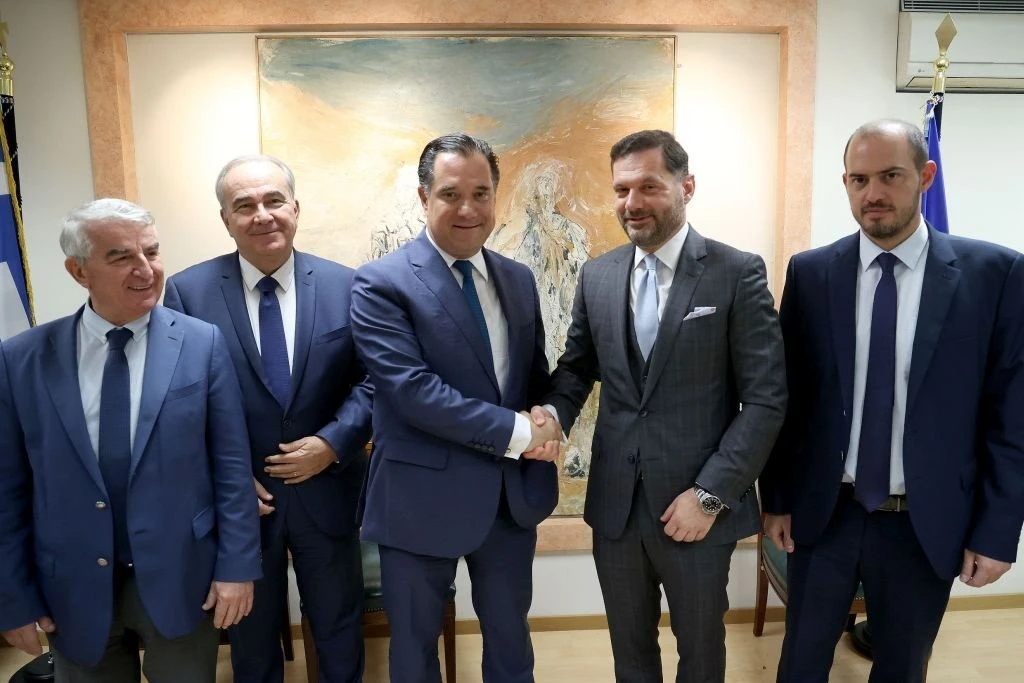 Φωτογραφία αρχείου με τους Α. Γεωργιάδη και Ξενοκώστα στο κέντρο