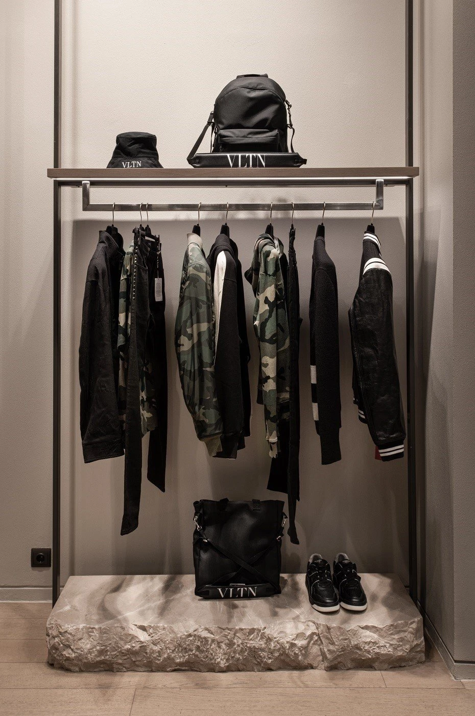 intervista10-3sG5i.jpg intervista10-3sG5i.jpg