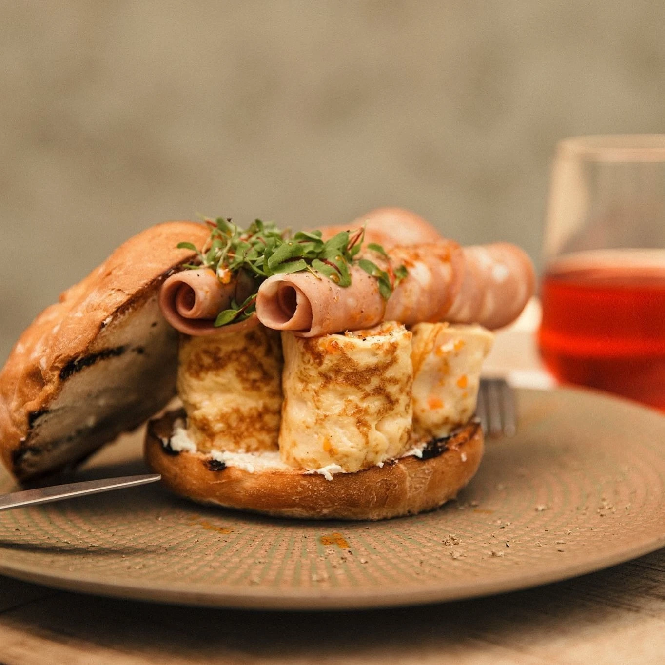 rou-leisure-gathering-skg13.jpg rou-leisure-gathering-skg13.jpg