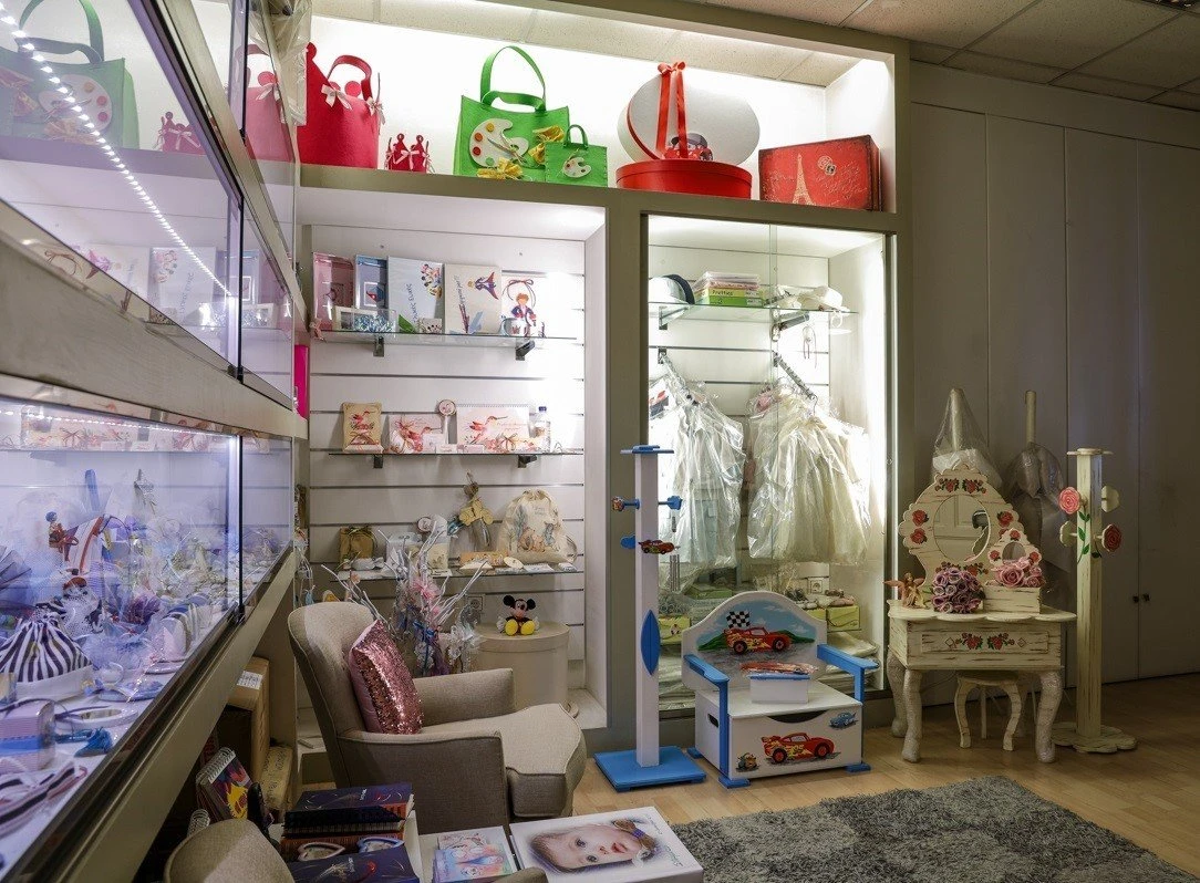 latelier6.jpg latelier6.jpg