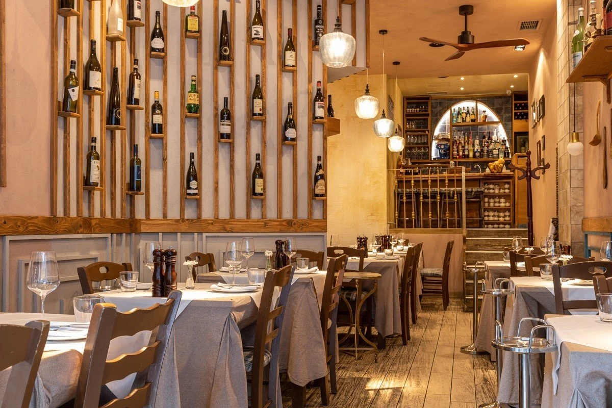 signora-trattoria2.jpg?v=0