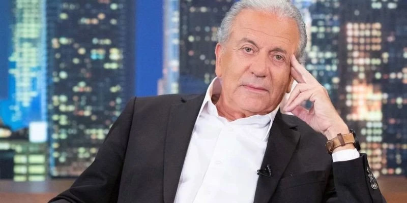 avramopoulos.jpg
