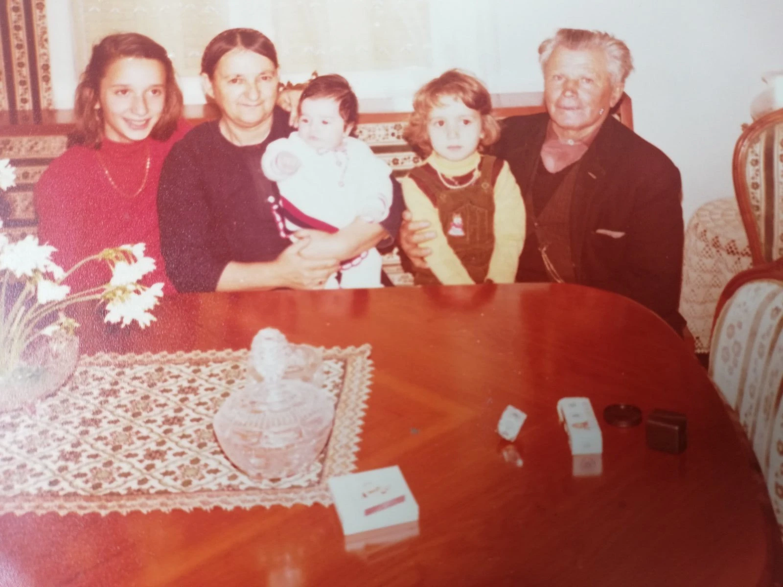 papageorgopoulou-troxaia-proinos-kafes-moro.jpg papageorgopoulou-troxaia-proinos-kafes-moro.jpg