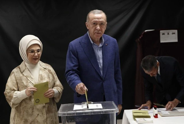 erdogan-rxn47.jpg erdogan-rxn47.jpg