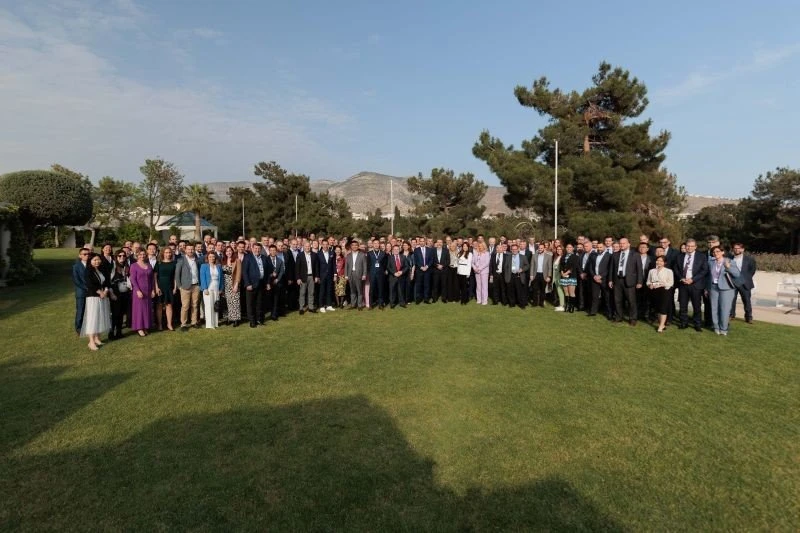 huawei-ellada.jpg huawei-ellada.jpg