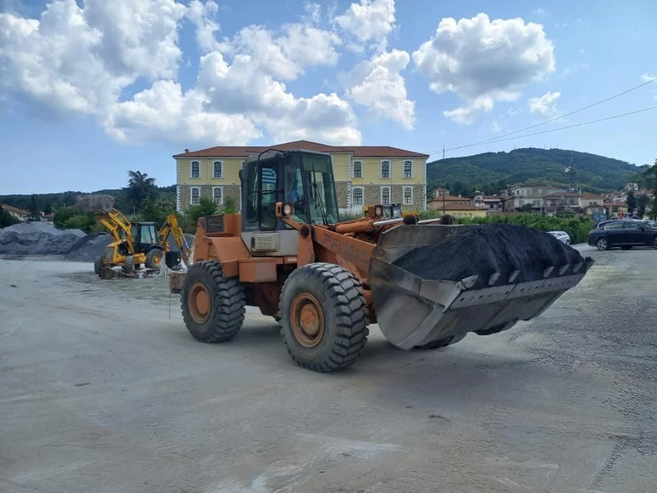 ergasies-trakter-2.jpg ergasies-trakter-2.jpg