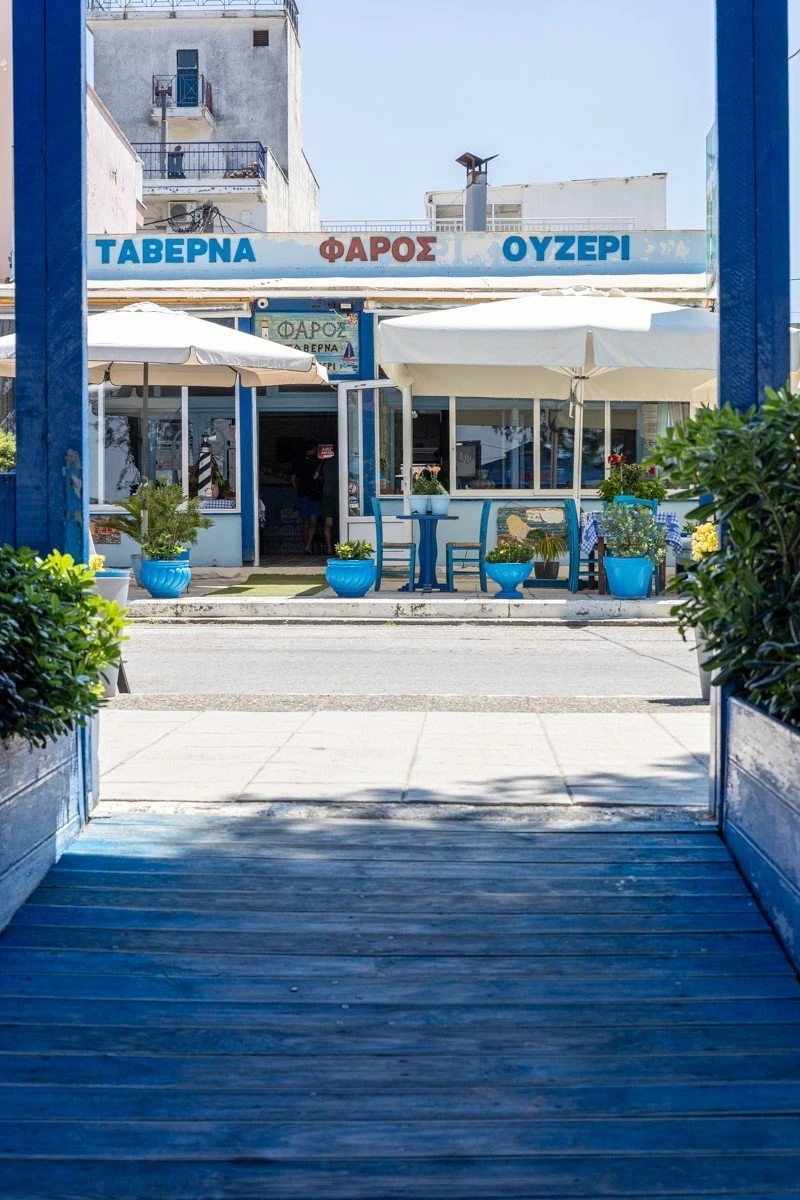taverna-oyzeri-faros5.jpg