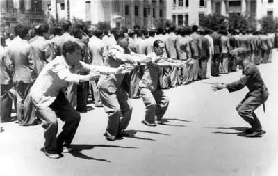 evraioi3.jpg evraioi3.jpg