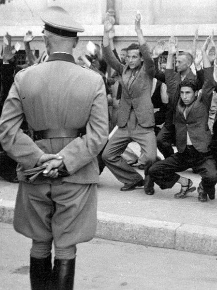 evraioi7.jpg evraioi7.jpg