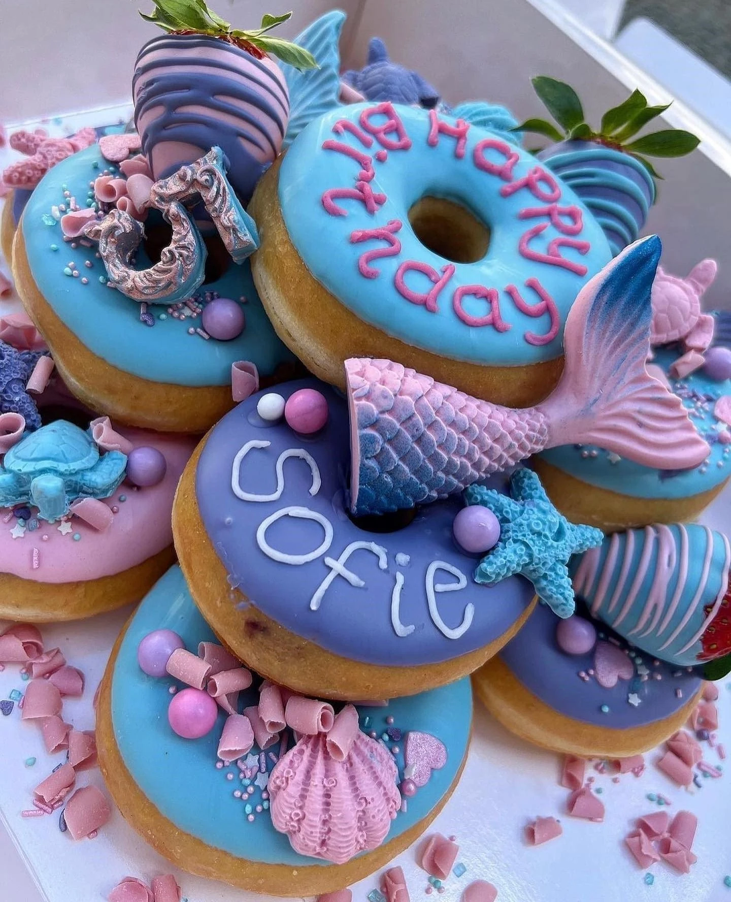 royal-donuts16.jpg royal-donuts16.jpg