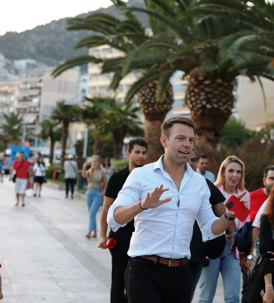 kasselakis2-g0YpJ.jpg kasselakis2-g0YpJ.jpg