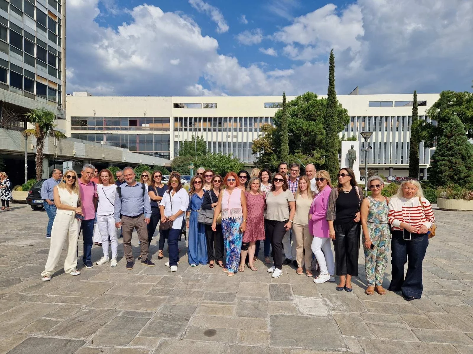 img-2a6b5dd5eaba19829c353b1e7cbe4ae5-v.jpg img-2a6b5dd5eaba19829c353b1e7cbe4ae5-v.jpg