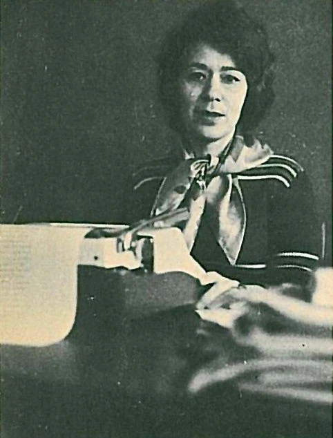 1-olga-ioannou.jpg 1-olga-ioannou.jpg