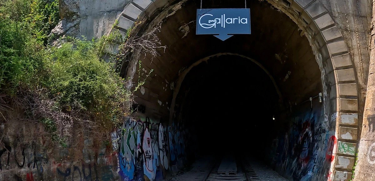 galaria-trenon3.jpg galaria-trenon3.jpg