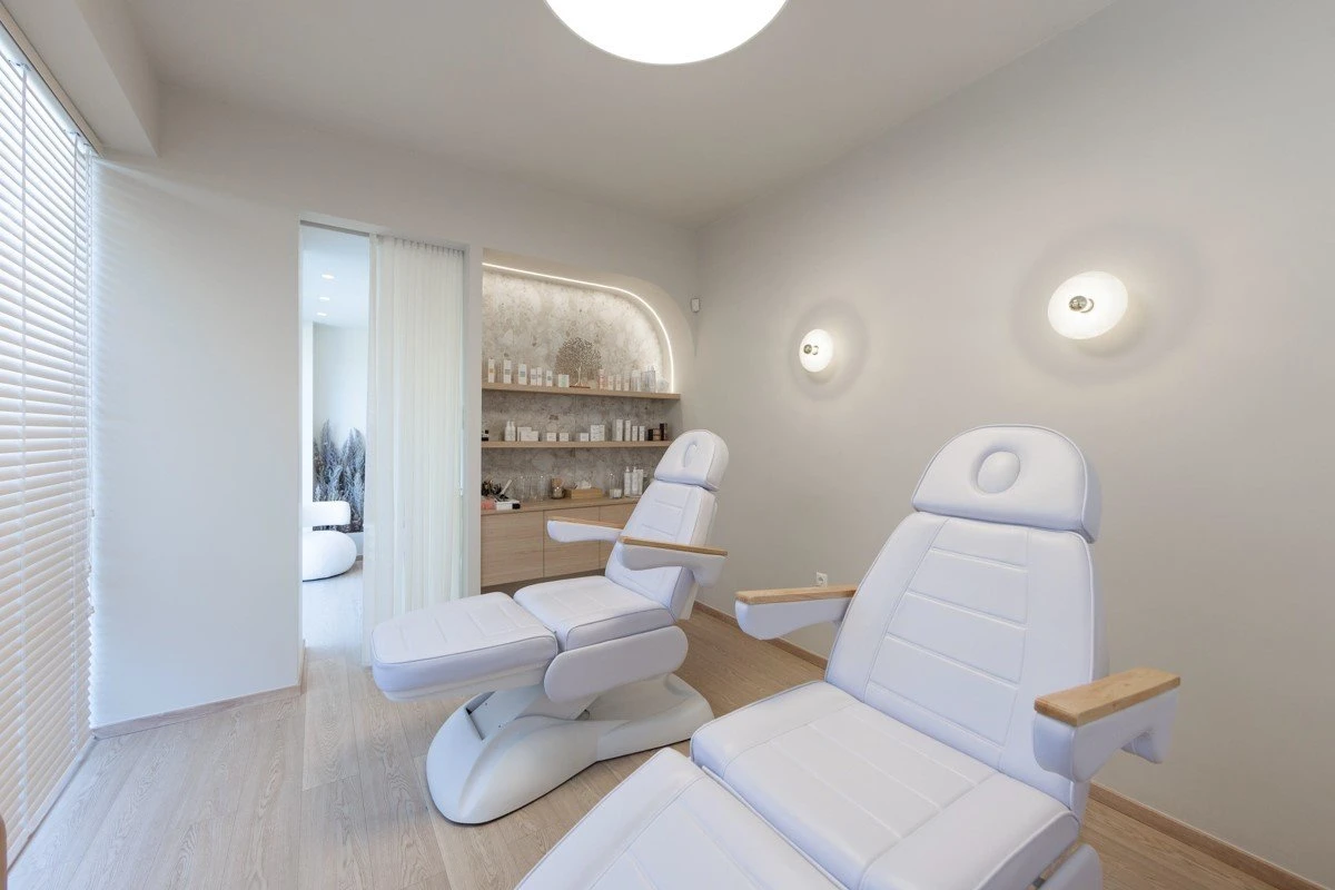 salon-d-elegance1.jpg salon-d-elegance1.jpg