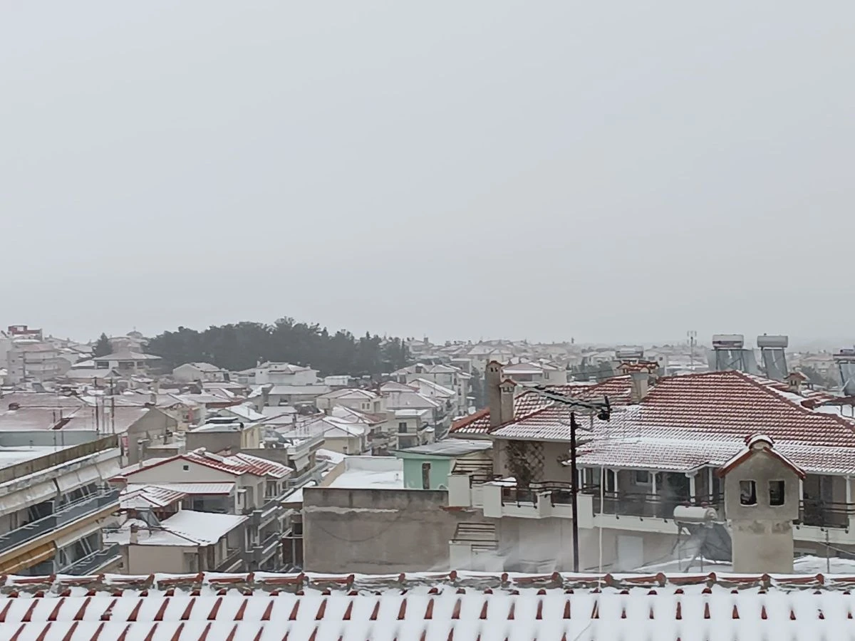 Πηγή: https://www.facebook.com/photo?fbid=7099692026773080&set=pcb.1162232091422952