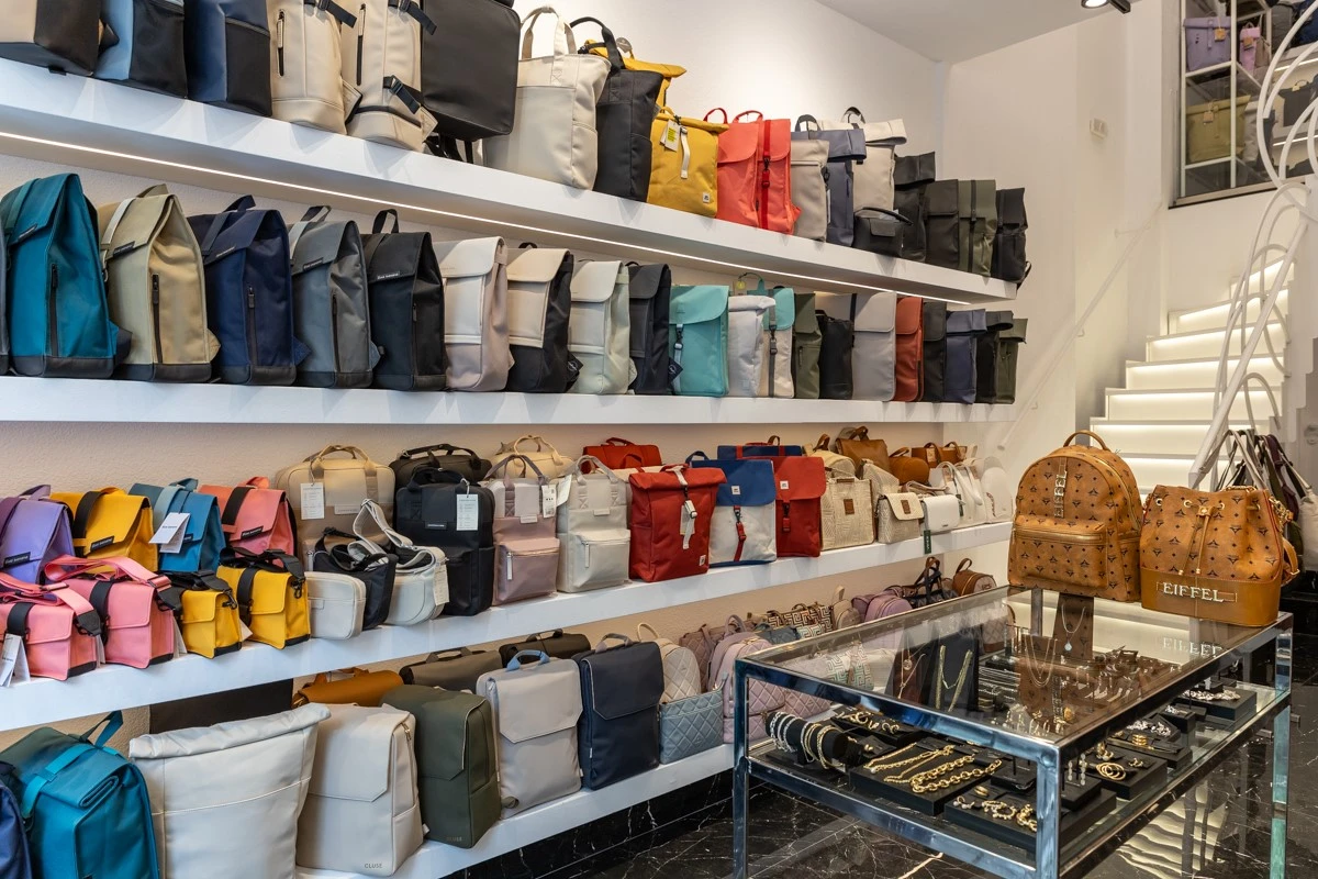 giovanni-bag-store20.jpg