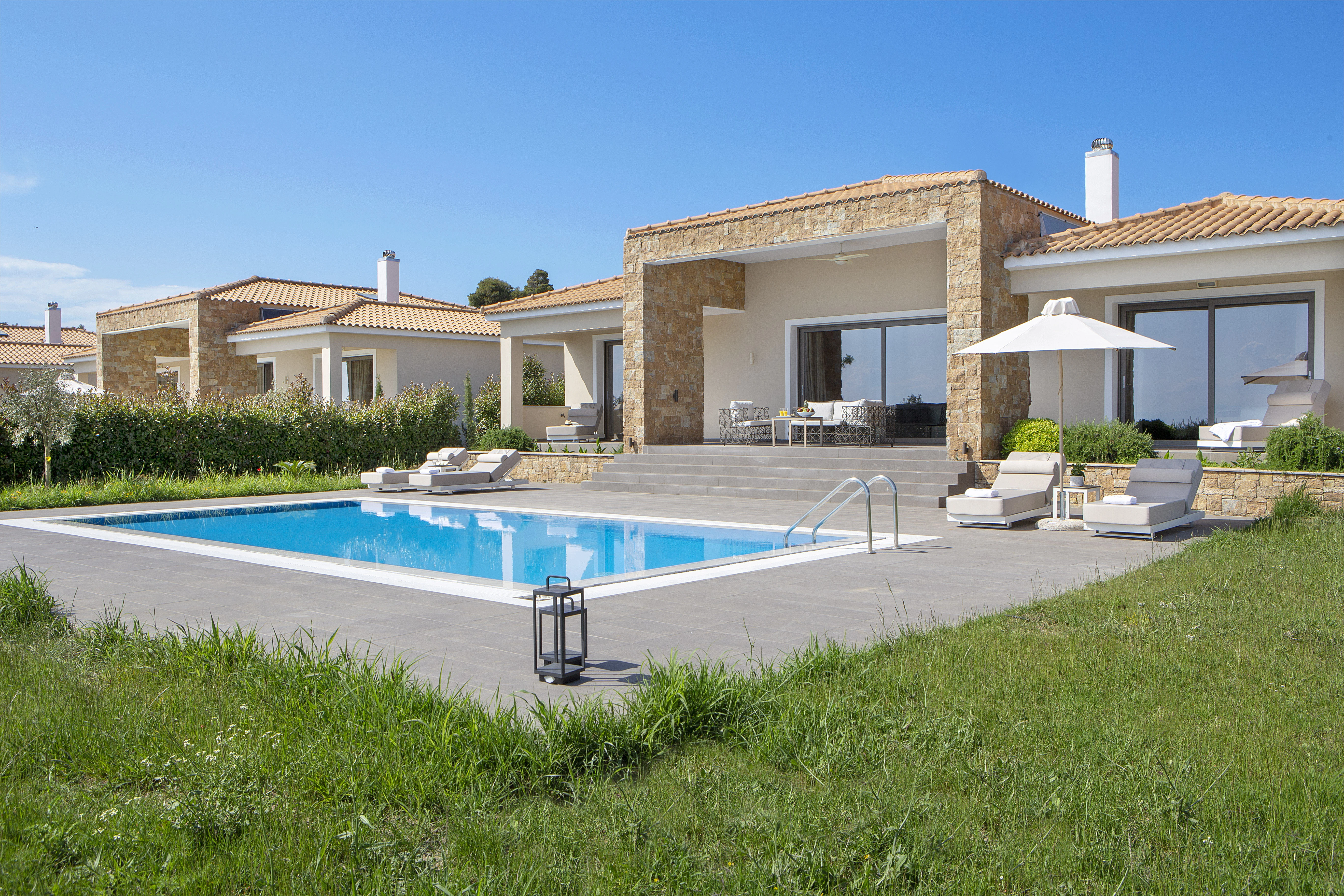 royal-villa-2-bedroom-with-private-pool-17.jpg
