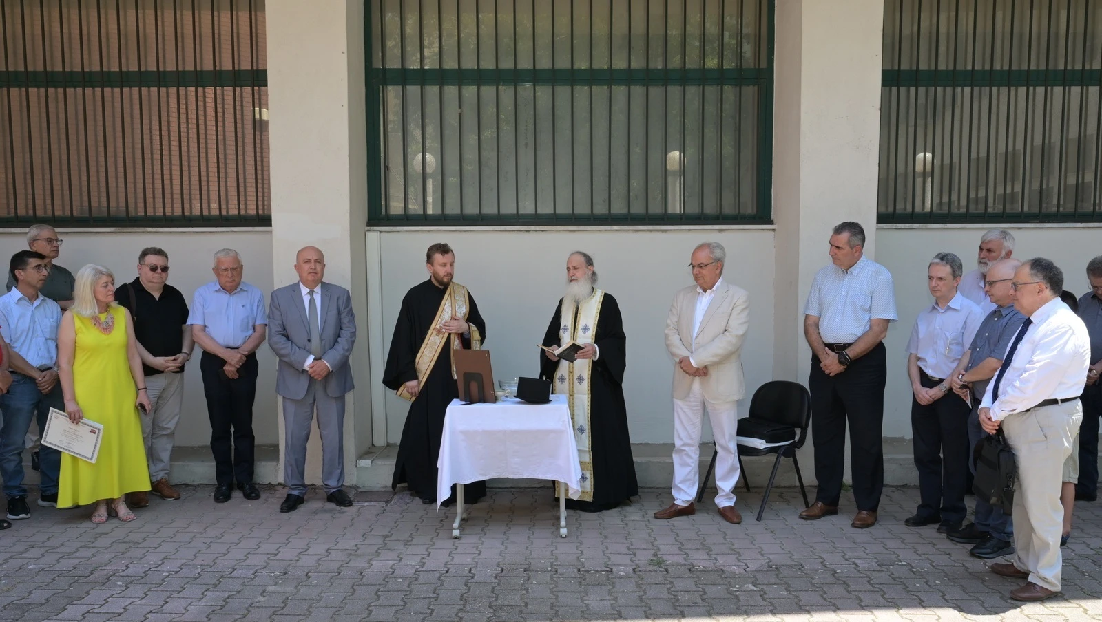 Η Τελετή των Εγκαινίων πραγματοποιήθηκε στην Αίθουσα Γενικών Συνελεύσεων του Τμήματος Κτηνιατρικής, όπου πραγματοποιήθηκαν η προσφώνηση του Κοσμήτορα, οι χαιρετισμοί του εκπροσώπου του Μητροπολίτη Θεσσαλονίκης, του Πρύτανη του ΑΠΘ, των Προέδρων των Τμημάτων της Σχολής και της Προϊσταμένης της Διεύθυνσης της Κεντρικής Βιβλιοθήκης ΑΠΘ.