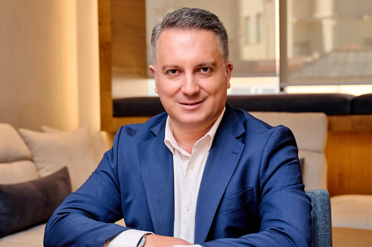 merelis-kyriakos.jpg?v=0