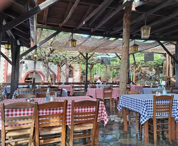 taverna-olimpos4.jpg