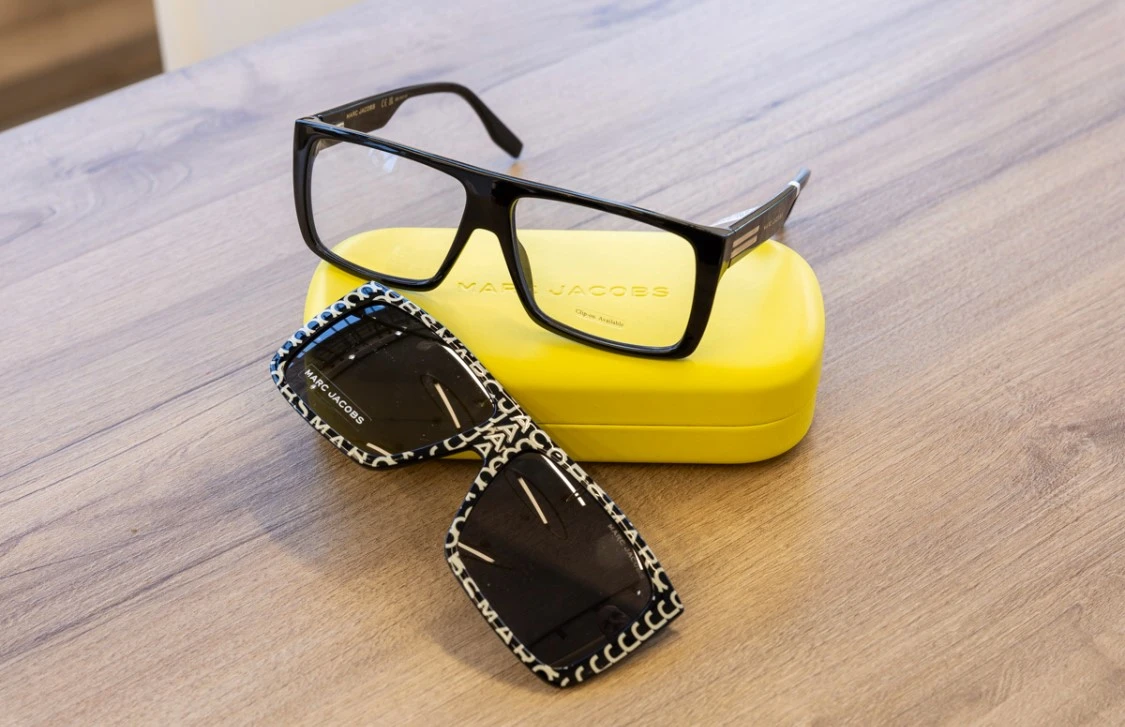 perrys-optical-22.jpg perrys-optical-22.jpg