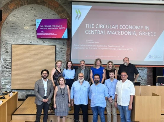 240724-pkm-oosa-ta-meli-tis-apostolis-toy-oosa-kai-tis-pkm-me-toys-simmetechontes-sti-thematiki-enotita-trofima-georghia-foto5.jpg 240724-pkm-oosa-ta-meli-tis-apostolis-toy-oosa-kai-tis-pkm-me-toys-simmetechontes-sti-thematiki-enotita-trofima-georghia-foto5.jpg