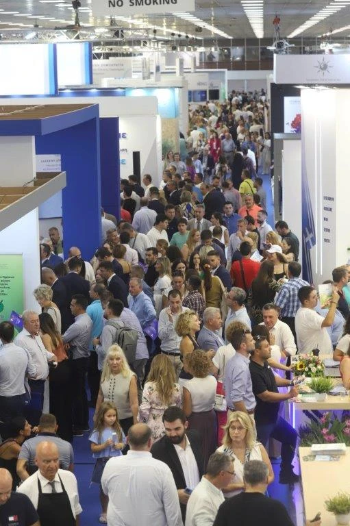 kosmos.jpg kosmos.jpg