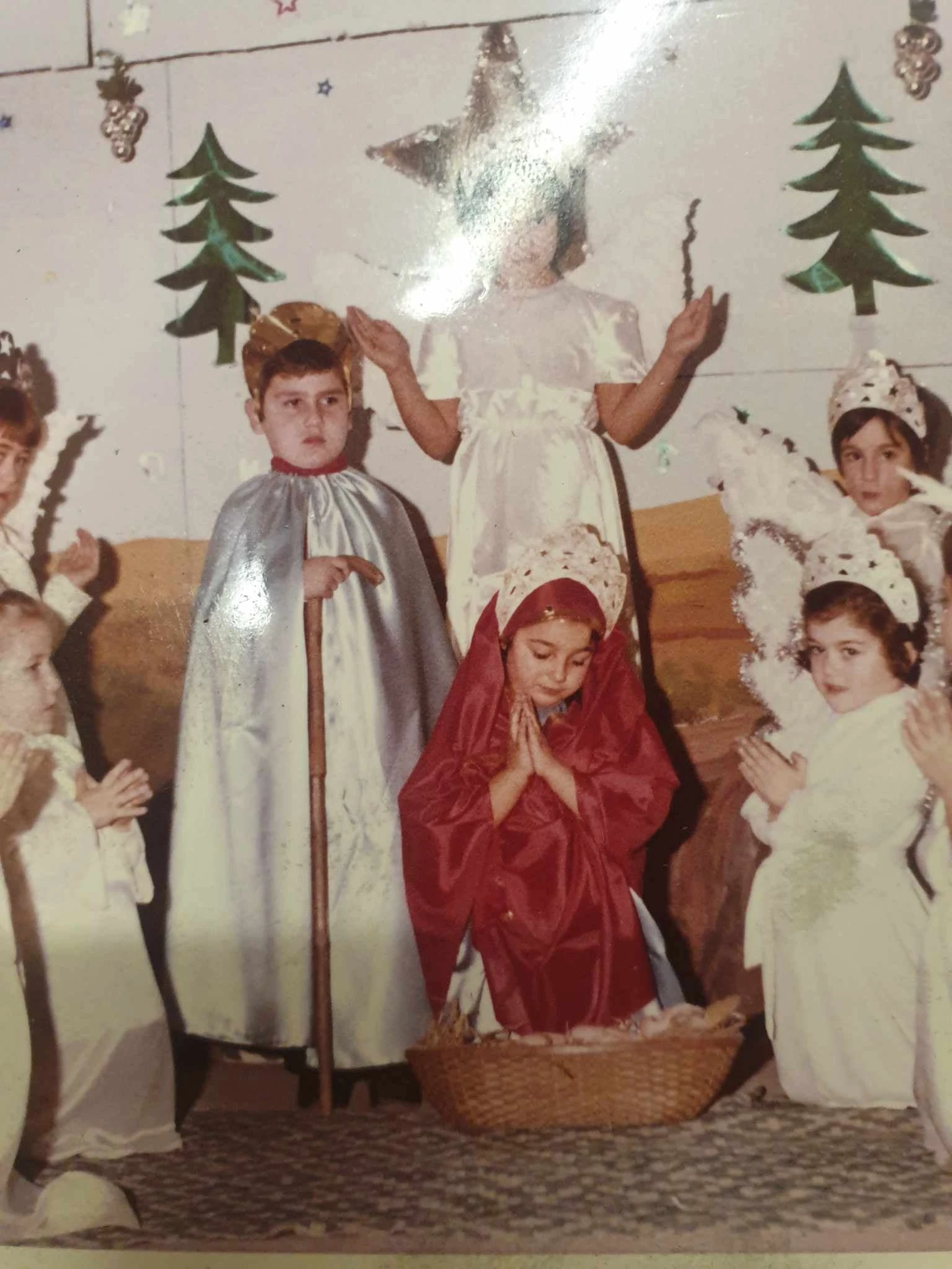 lefteris-georgiadis-proinos-kafes-paidiki-xristoygenna.jfif