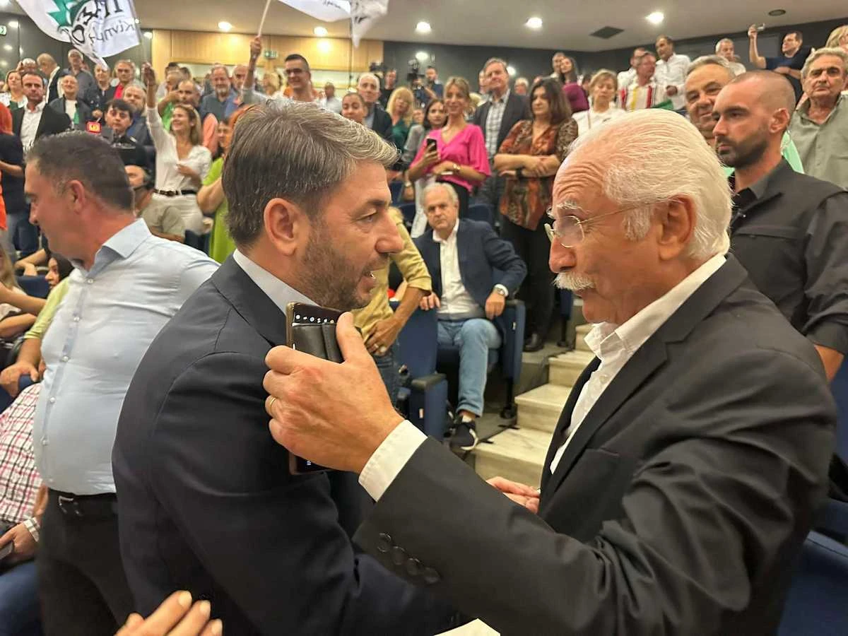 androulakis5.jpg androulakis5.jpg