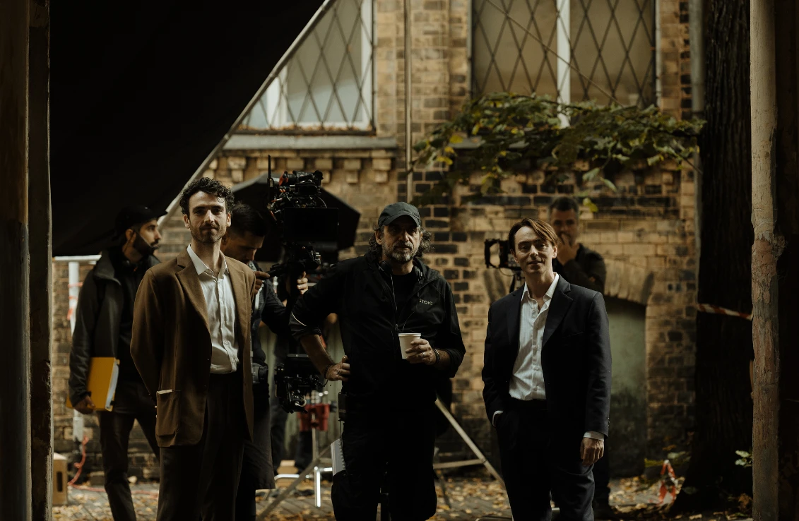 Ο σκηνοθέτης Θ.Παπαστυλιανός στα γυρίσματα