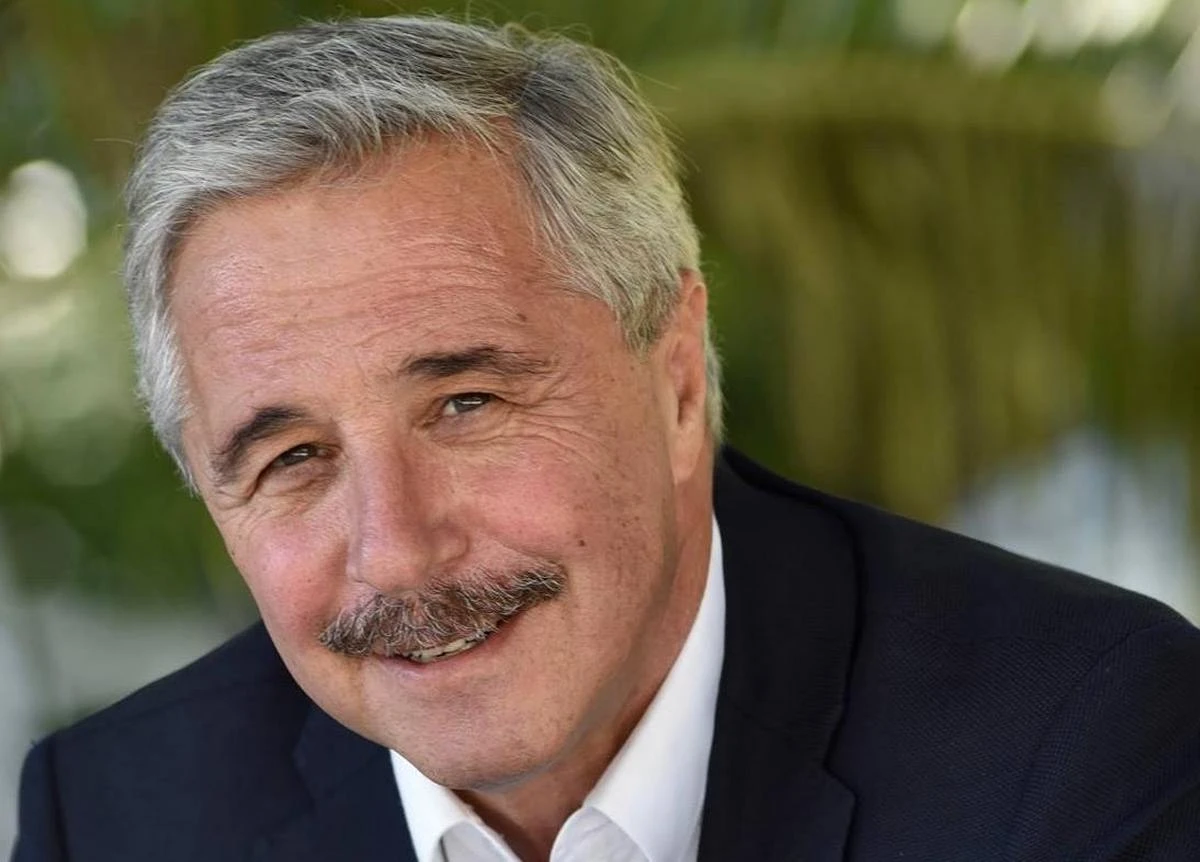 efimerida-maniatis.jpg?v=0 efimerida-maniatis.jpg?v=0