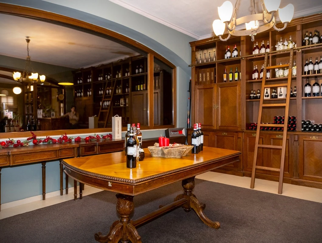 oinopoiio-kechris19.jpg oinopoiio-kechris19.jpg