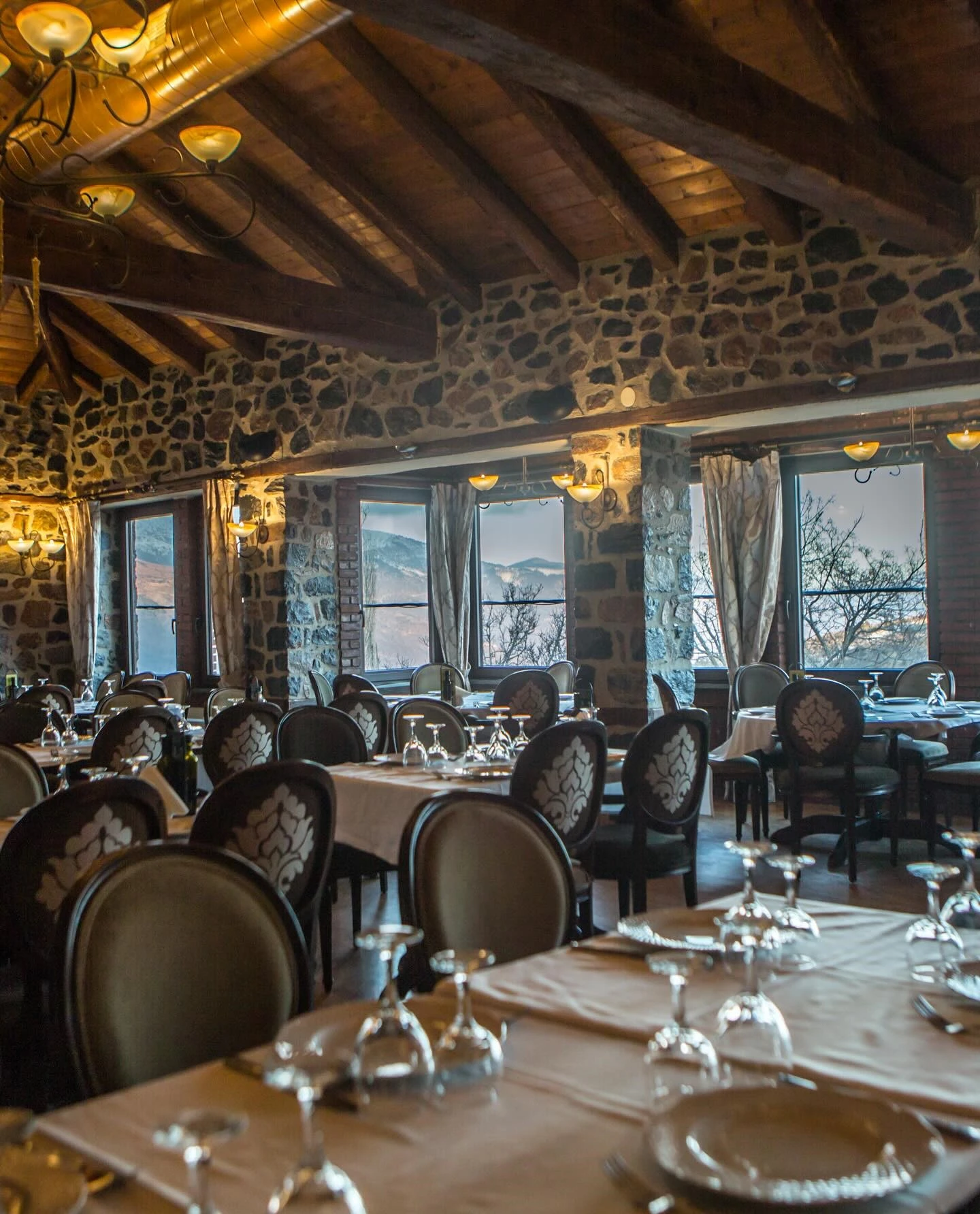 taverna-tseghani2.jpg taverna-tseghani2.jpg