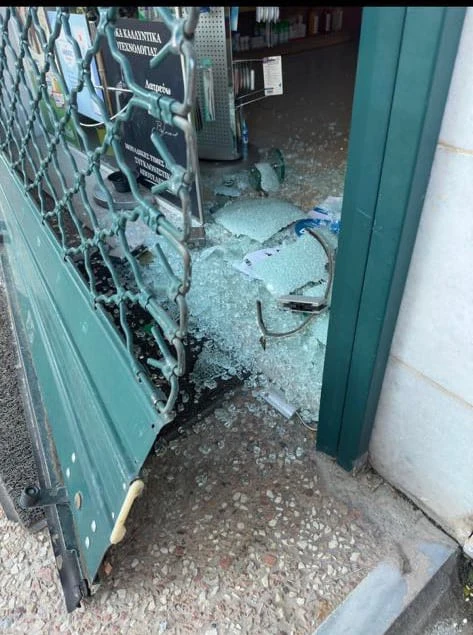 b2149ccb-5b0f-444d-be30-ad12f50576f7.jpg b2149ccb-5b0f-444d-be30-ad12f50576f7.jpg