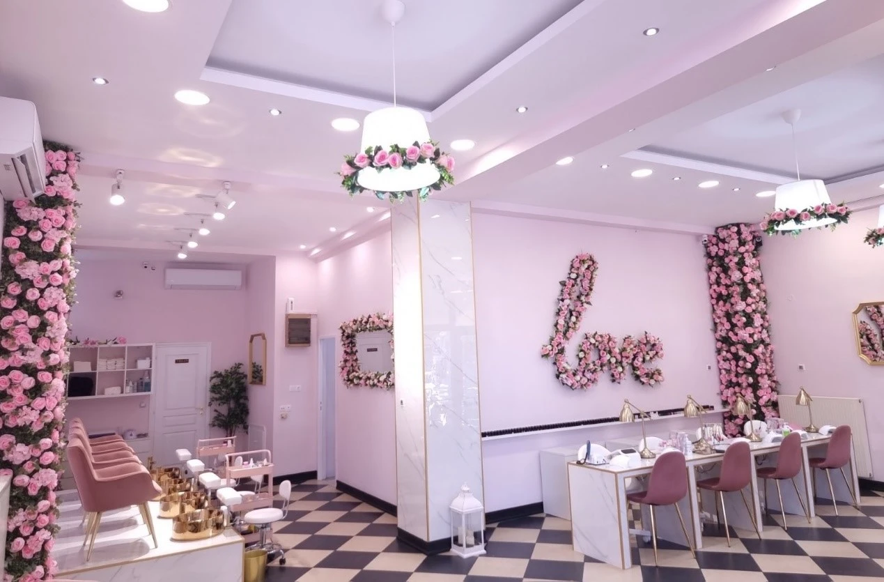 love-nails-1.jpg love-nails-1.jpg