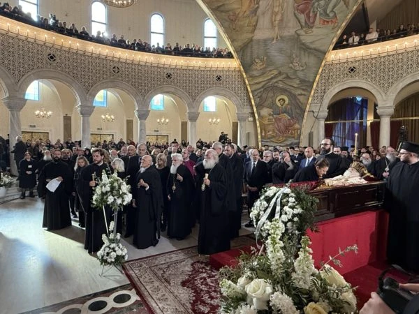 anastasios-exodios-tirana.jpeg?v=0