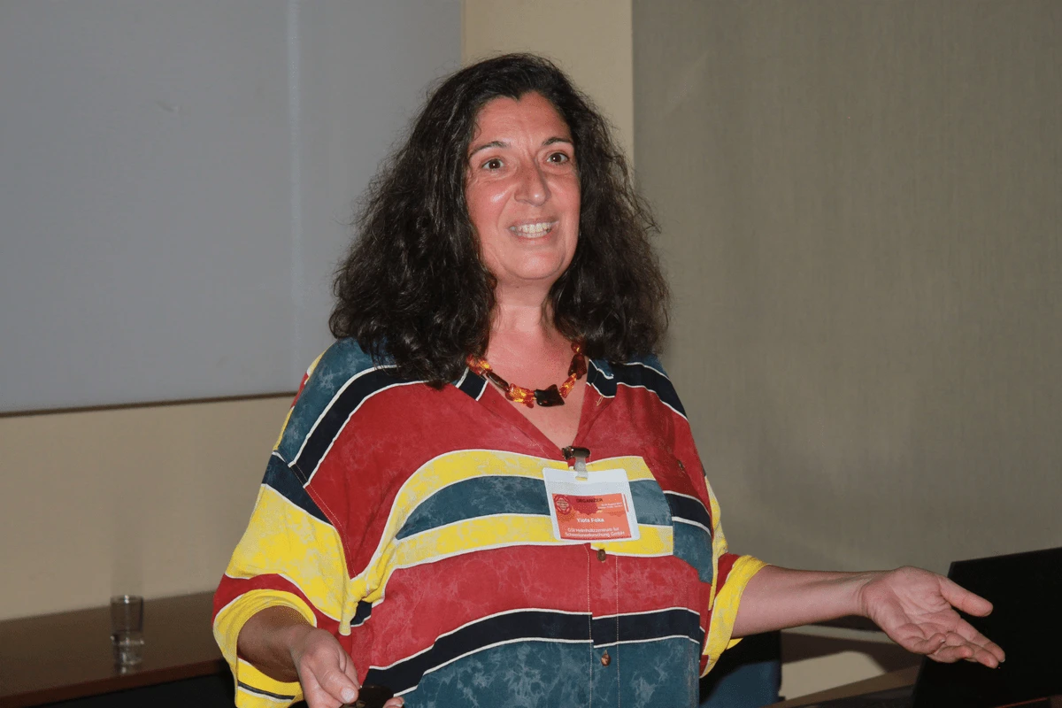          Γιώτα Φωκά.     