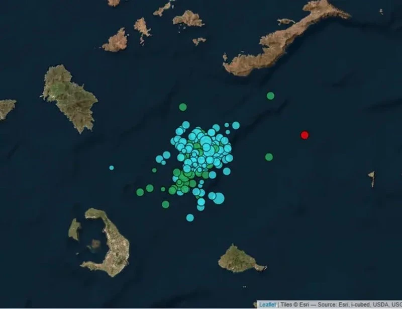 seismoi-santorinipng.jpg seismoi-santorinipng.jpg