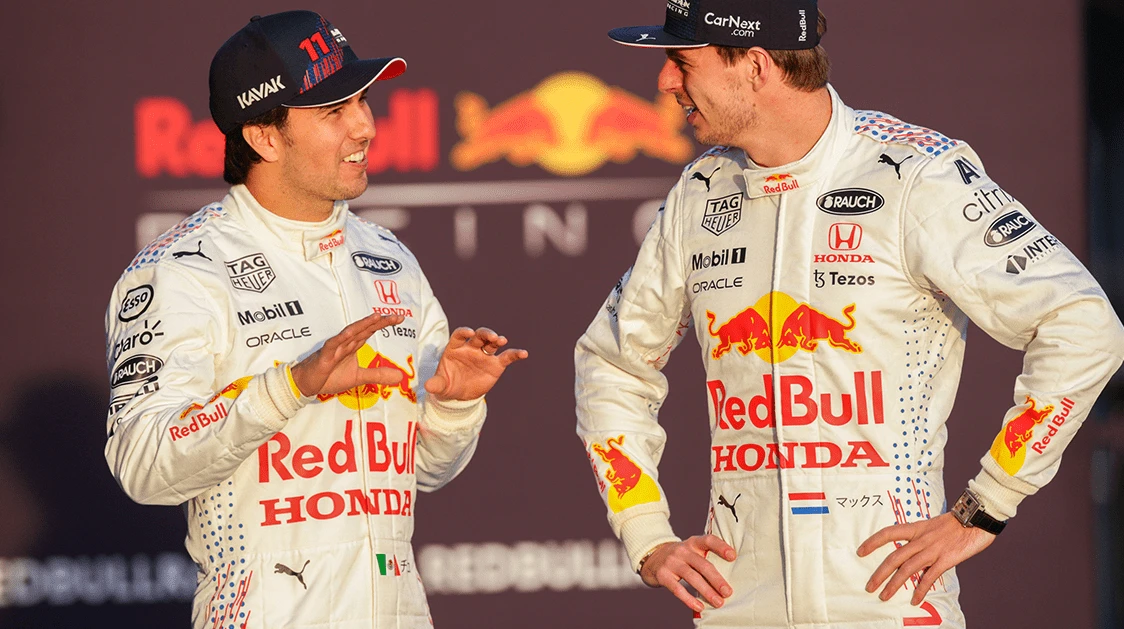 Οι στολές σήμερα: οι οδηγοί της Red Bull, Πέρεζ και Φερστάπεν