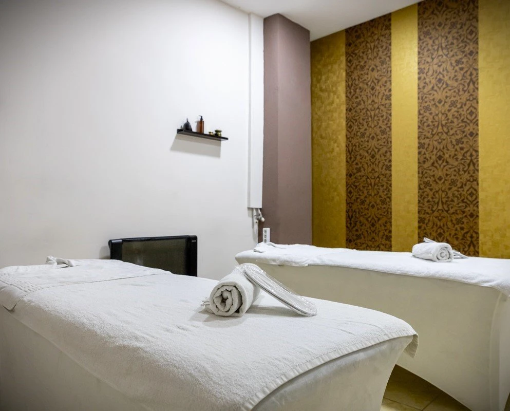 magnifique-beauty-2.jpg?v=0 magnifique-beauty-2.jpg?v=0